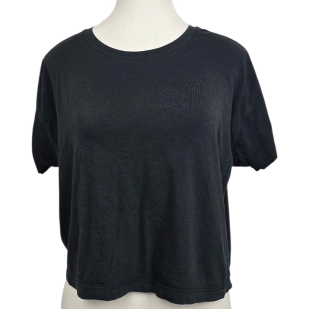 Lululemon Cates Cropped Tee Womens Black PTP 21” Casual Athleisure Top